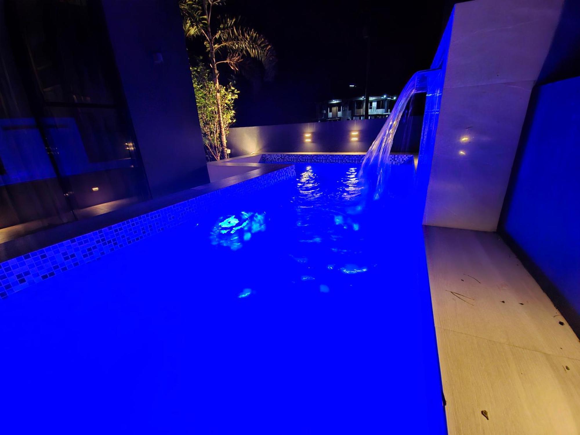 Overlooking Staycation At Sandari Batulao Tagaytay City Exterior photo